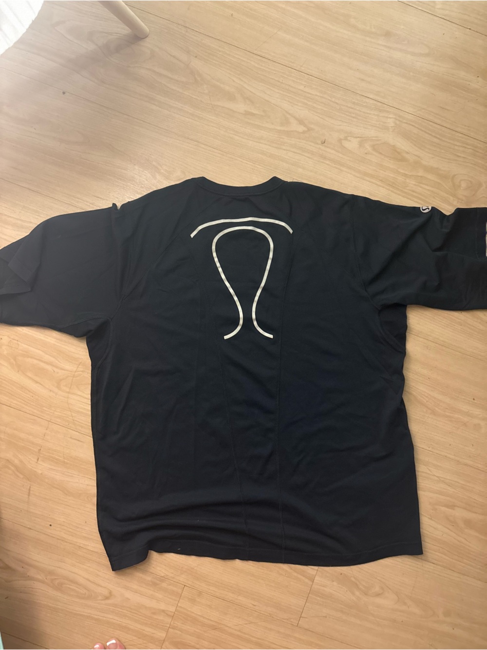 Lululemon Men's Black Athletic Tee with Reflective Logo large